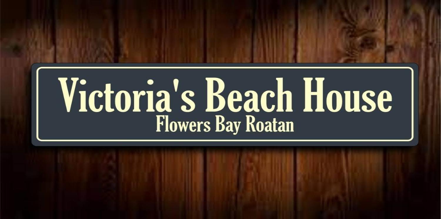 Victoria S Beach House And Snorkeling Center Flowers Bay Екстериор снимка